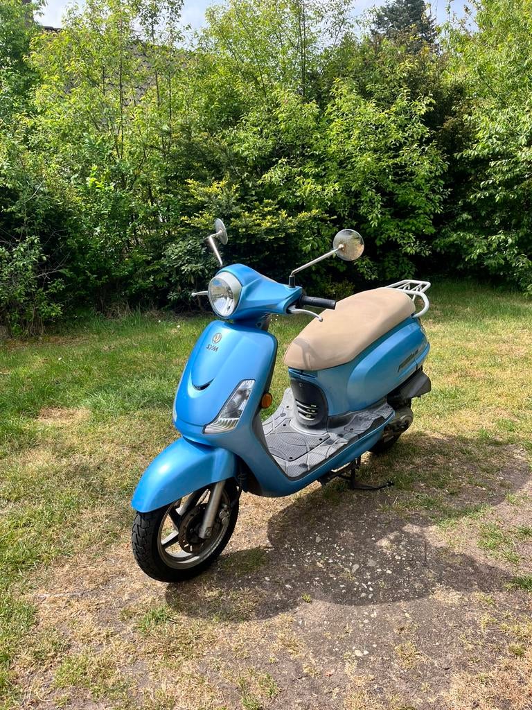 Sym fiddle twee Blauw, Ophalen, Gebruikt, Maximaal 45 km/u, Benzine