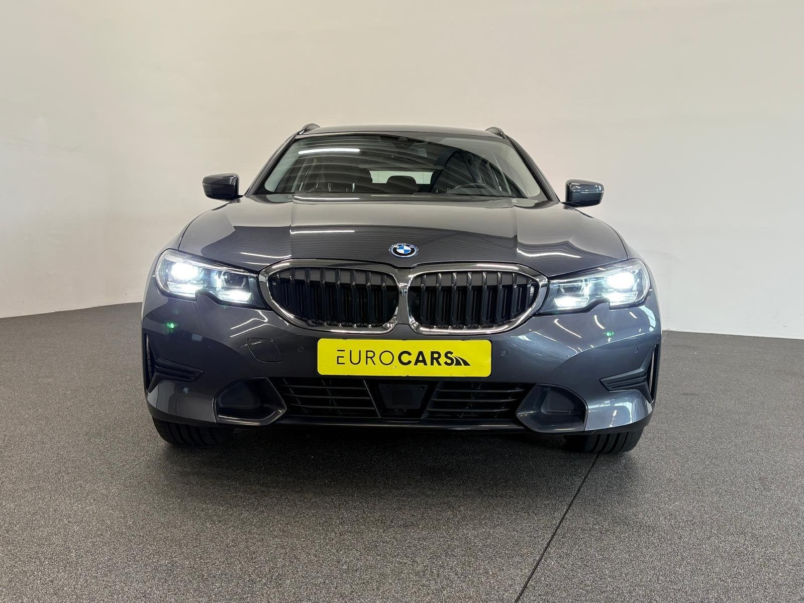 BMW 3-serie Touring 330e Sportline Automaat 292pk Airco Navi, Auto's, 1998 cc, Achterwielaandrijving, Gebruikt, Euro 6