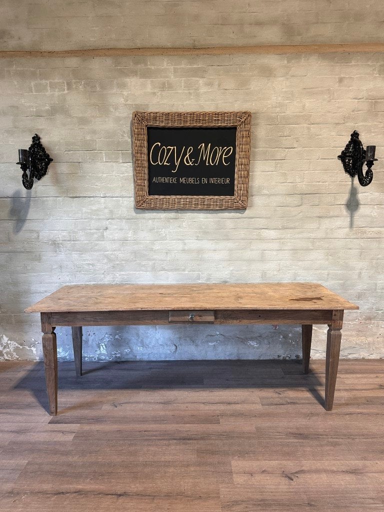 Franse antieke eettafel met 1 lade - 229 x 80 cm + 80 cm, Huis en Inrichting, Gebruikt, Authentiek landelijk, Teakhout, 200 cm of meer