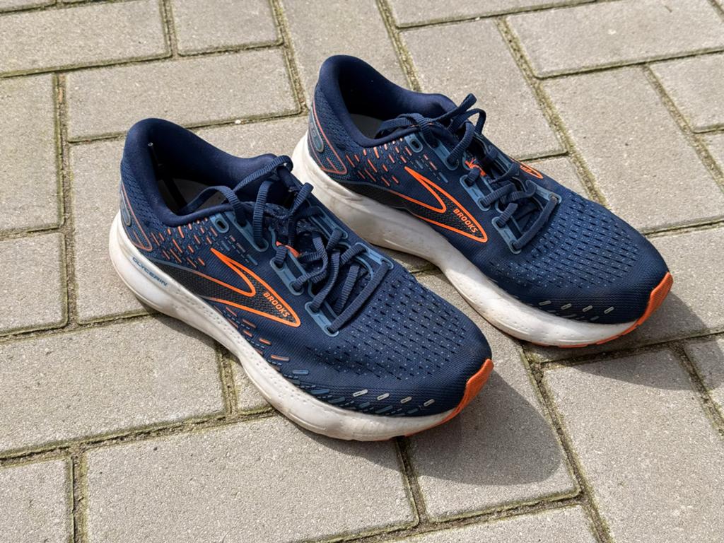 Brooks Glycerin 20 Hardloopschoenen - Maat 43, Sport en Fitness, Loopsport en Atletiek, Ophalen, Gebruikt, Hardlopen, Hardloopschoenen
