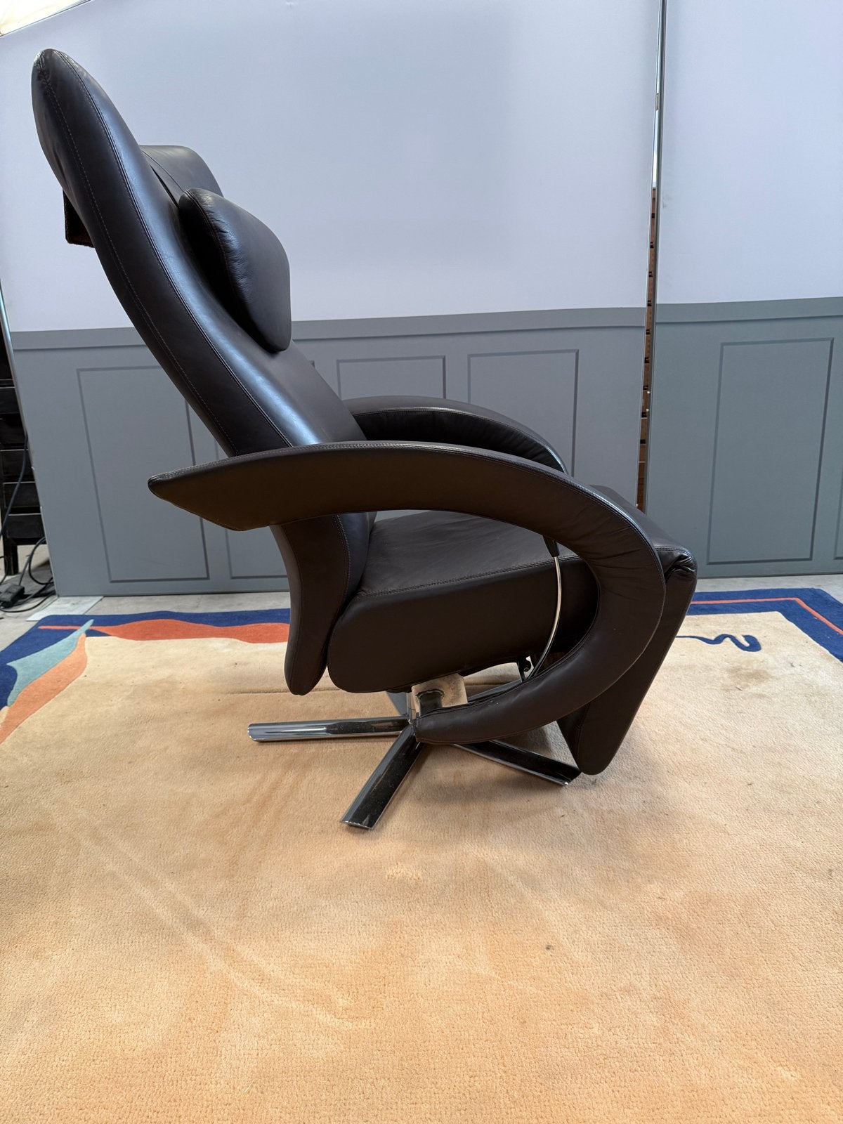 Strässle Zwitserland Leren Relaxfauteuil met Voetenbank, Huis en Inrichting, Fauteuils, Ophalen, 100 tot 125 cm, ., Leer