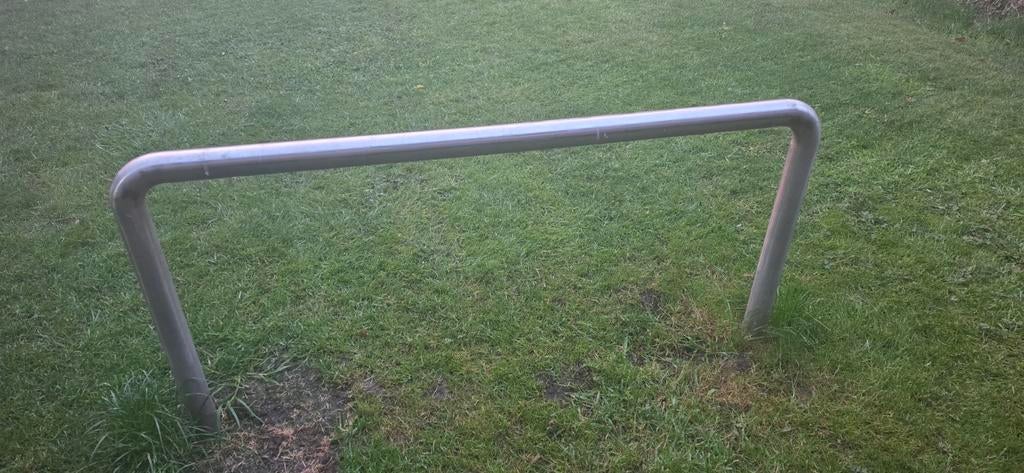 Set van 2 RVS Voetbaldoeltjes (150 cm breed), Kinderen en Baby's, Ophalen of Verzenden, Zo goed als nieuw