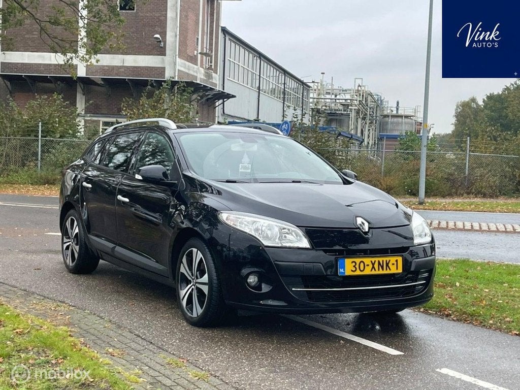 Renault Mégane Estate 1.4 TCe Bose | Panormadak | Navigatie, Auto's, Renault, Voorwielaandrijving, Euro 5, Stof, Gebruikt