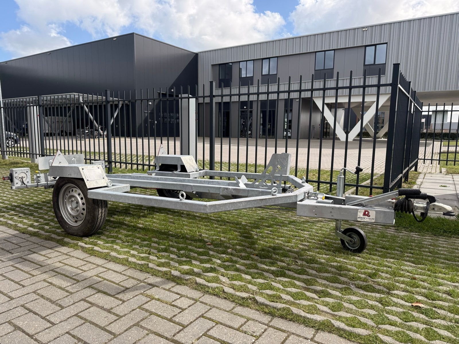 Nordax geremde motortrailer aanhanger tot 750kg, Ophalen of Verzenden, Nieuw