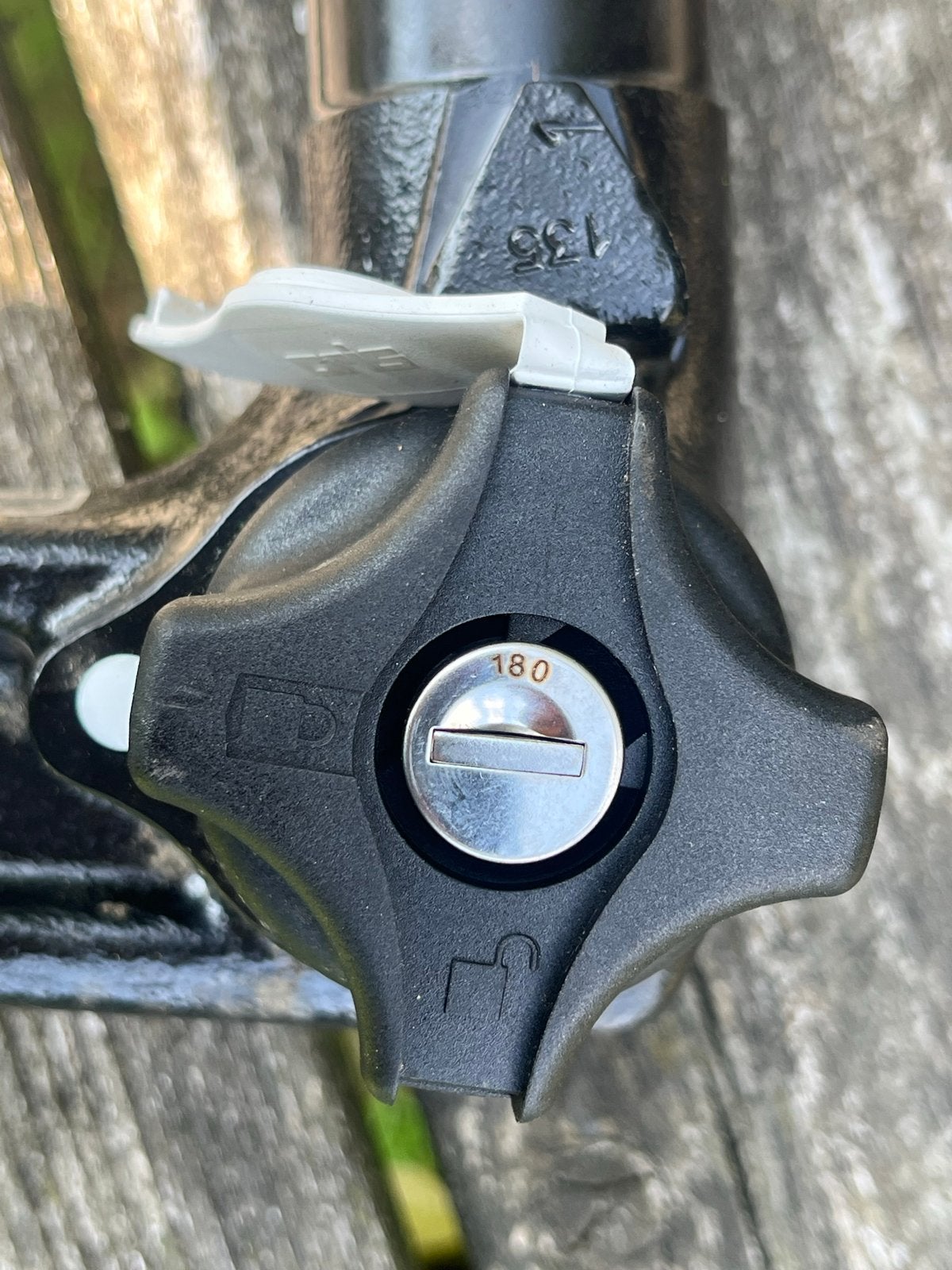Oris nieuwe afneembare trekhaak  Ford S-Max (WA6) vanaf 2006, Ophalen, Nieuw