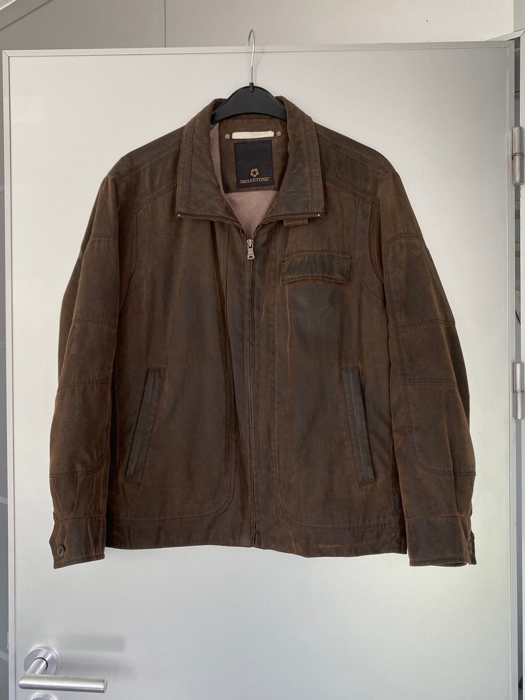 K333 Milestone maat L=42/44 jas jack tussenjas jacket bruin, Bruin, Milestone, Maat 42/44 (L), Ophalen of Verzenden