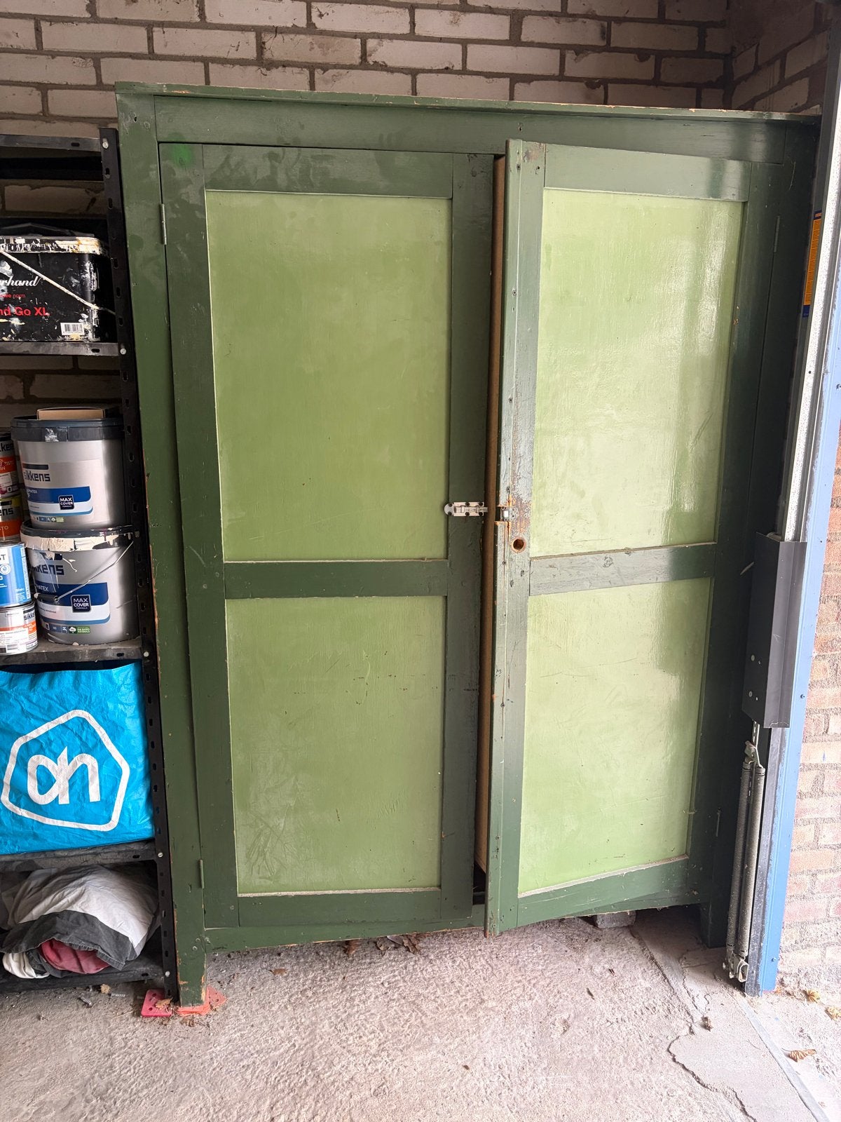 Groene houten kast met veel opbergruimte, Huis en Inrichting, Kasten | Overige, Ophalen, Gebruikt
