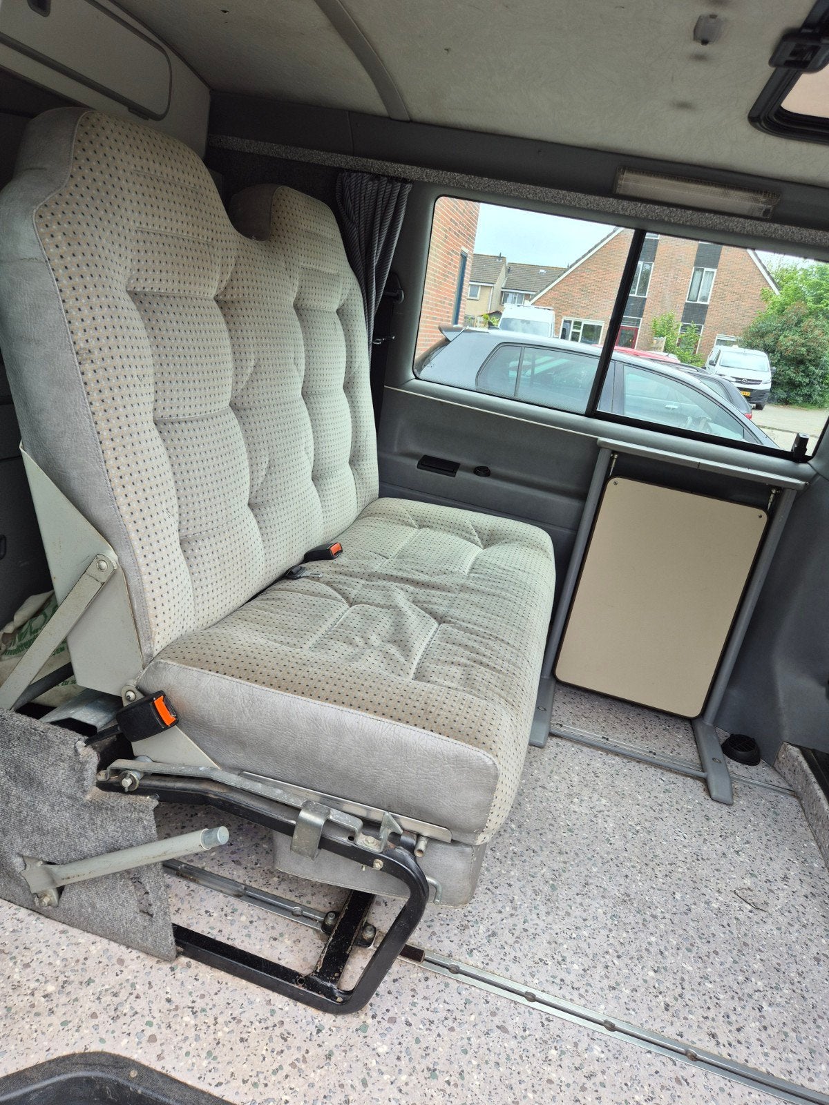 Camperbus bank/bed, ombouwbaar, met gordels, Ophalen, Gebruikt