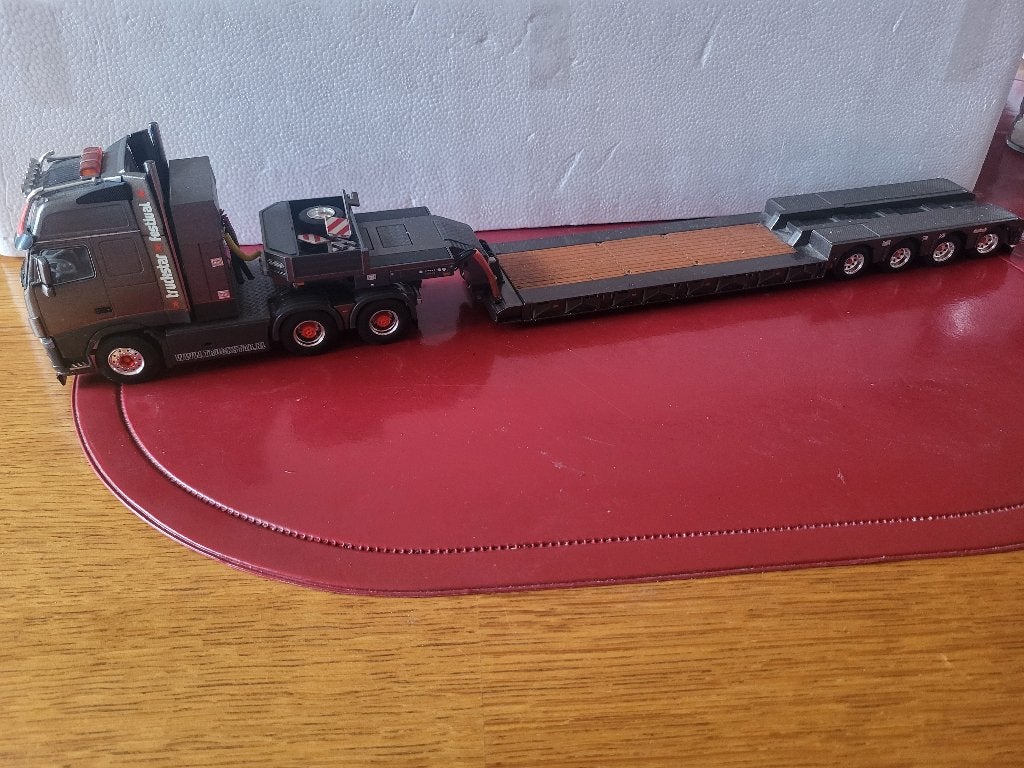 Volvo truckstar model, Ophalen of Verzenden, Zo goed als nieuw, Bus of Vrachtwagen