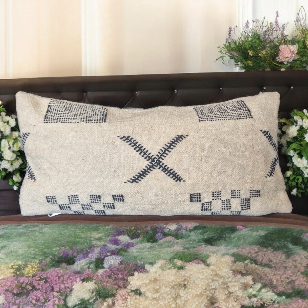 Decoratief kelim  kussen met geometrisch patroon, Zo goed als nieuw, Sierkussen, Afneembare hoes, Rechthoekig