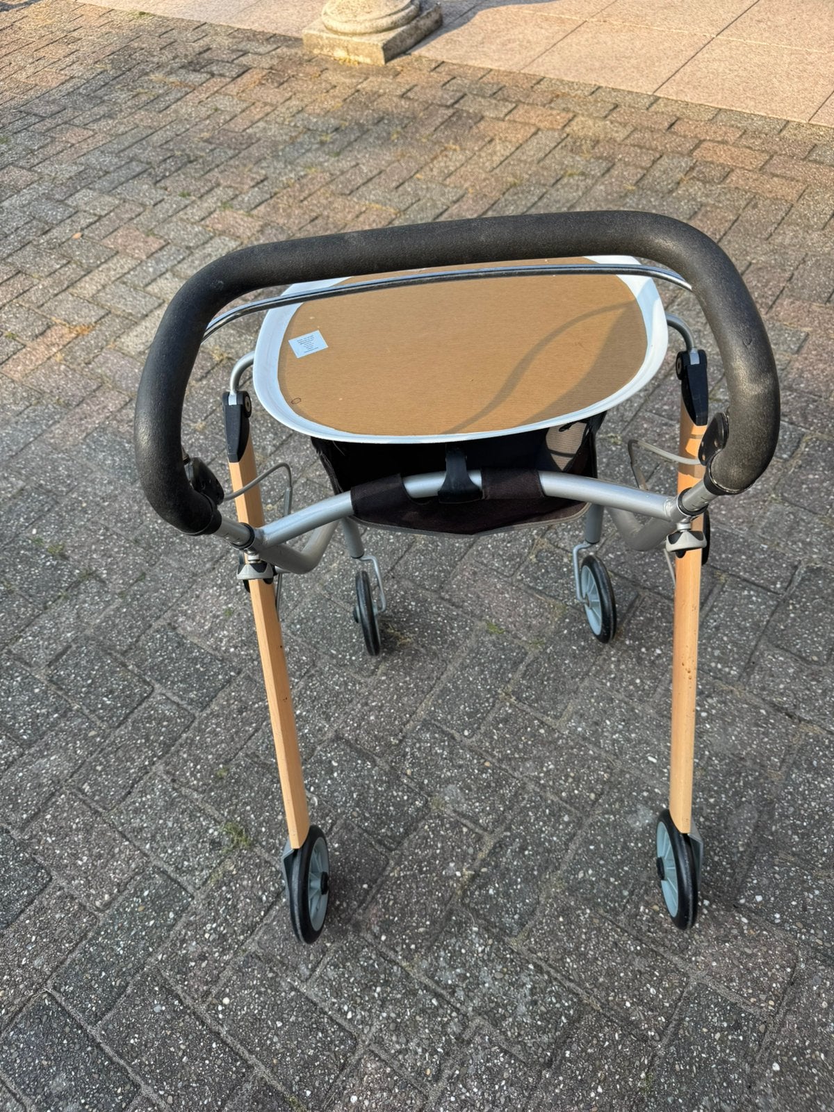 Te koop 2 rollators, Diversen, Rolstoelen, Ophalen, Gebruikt, Duwrolstoel