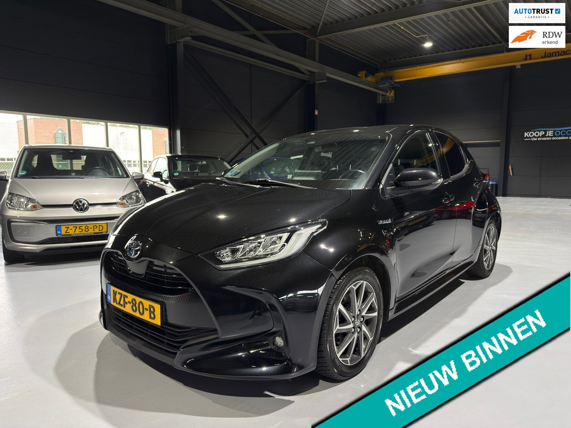 Toyota Yaris 1.5 Hybrid Executive 1e Eigenr.|Dealer onderhdn, Dealer onderhouden, Gebruikt, Euro 6, Met garantie (alle)