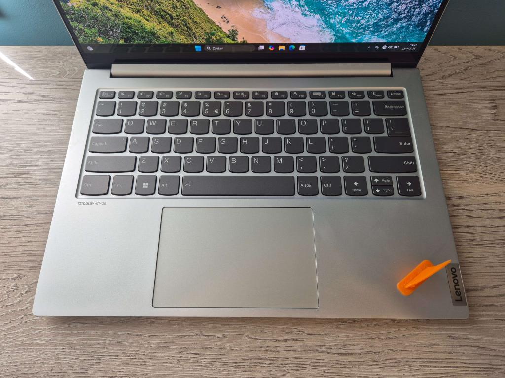 Lenovo Yoga Slim 7 Pro | R7 5800HS, MX450, 16GB, 512GB, OLED, Met videokaart, Niet ingevuld, Refurbished, 14 inch