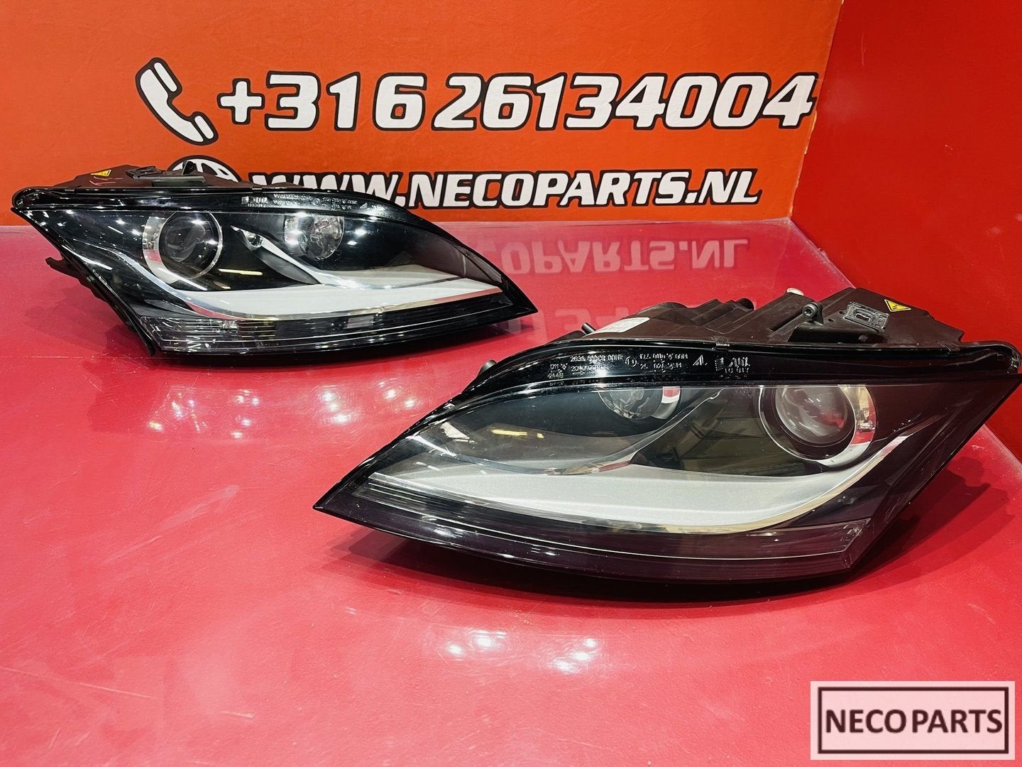 AUDI TT XENON KOPLAMP SET 8J0941003D ALLES LEVERBAAR, Gebruikt, -, -, -