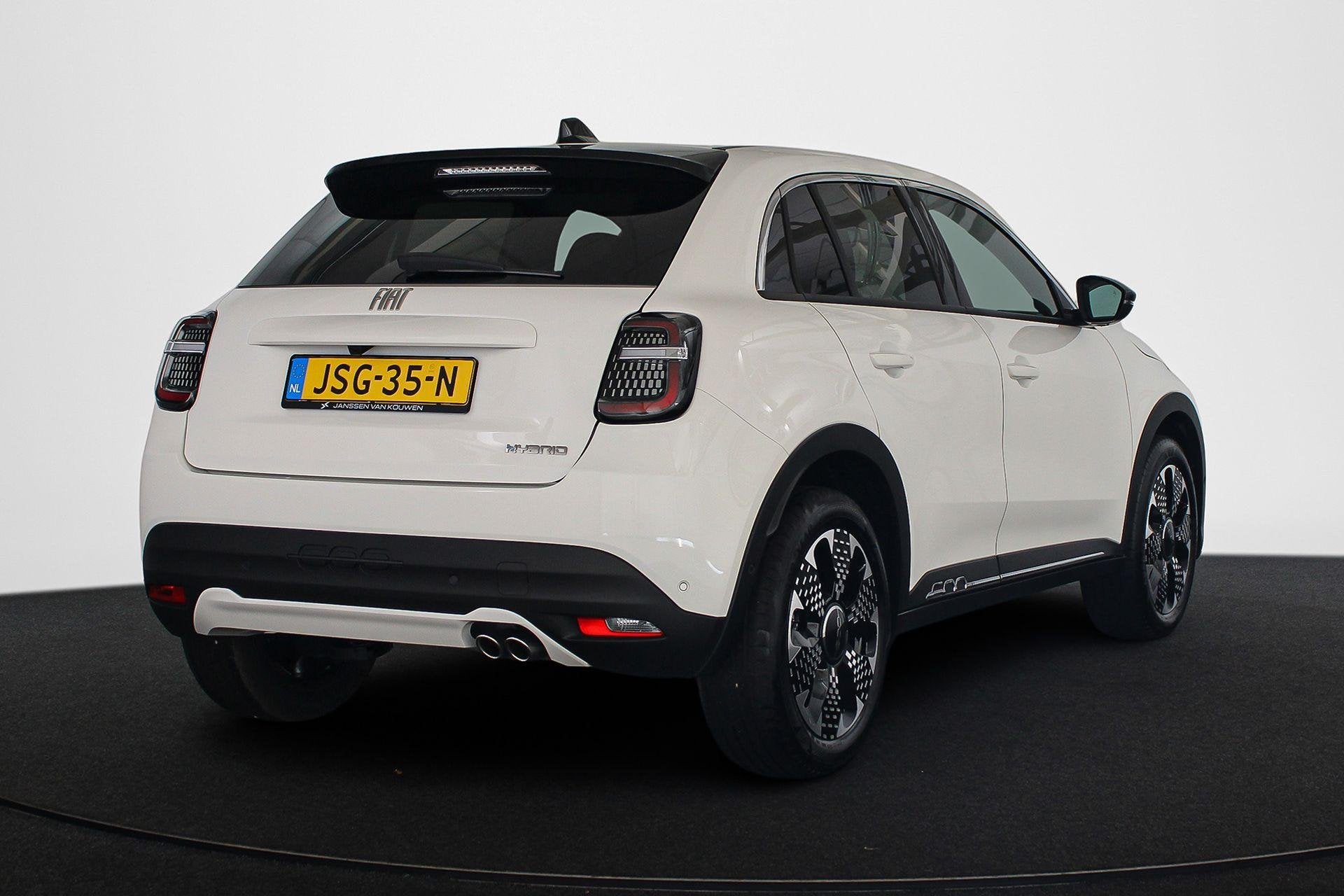 Fiat 600 1.2 Hybrid La Prima Leder Massage Stoelverwarming K, Auto's, Fiat, 145 pk, Gebruikt, Euro 6, 1199 cc