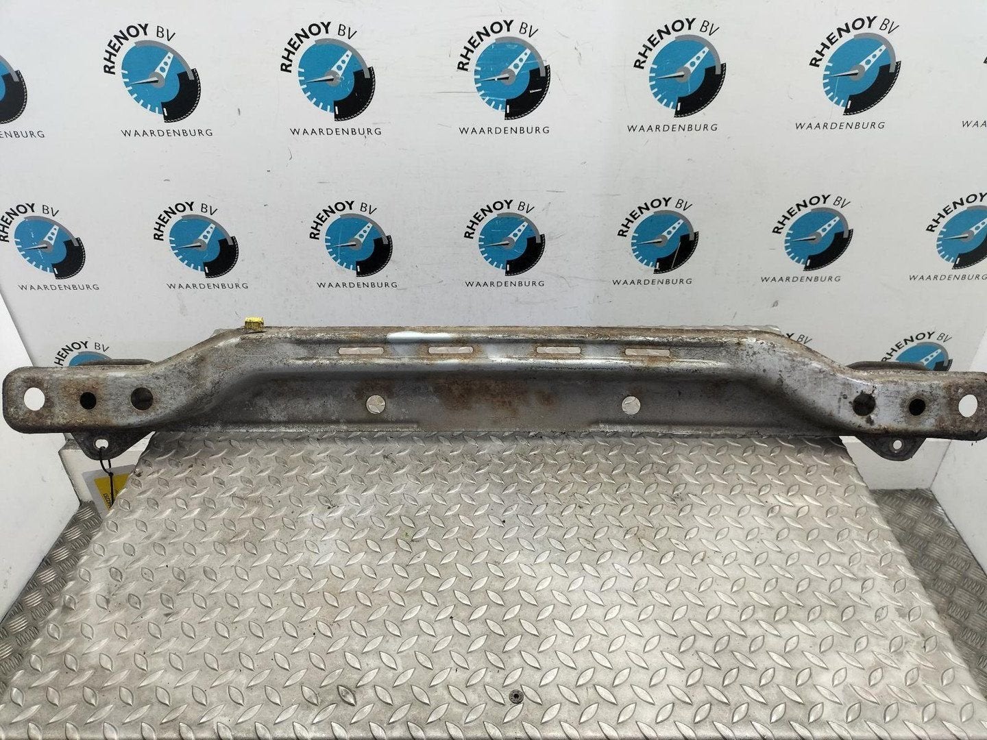 TOYOTA AYGO B1 1.0-12V +  BUMPERBALK ACHTER 2007, Ophalen of Verzenden, Gebruikt, Stiba lid