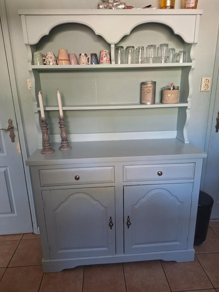 Stevige Buffetkast - Klaar voor een Nieuw Likje Verf!, Huis en Inrichting, Kasten | Buffetkasten, Gebruikt, Ophalen of Verzenden
