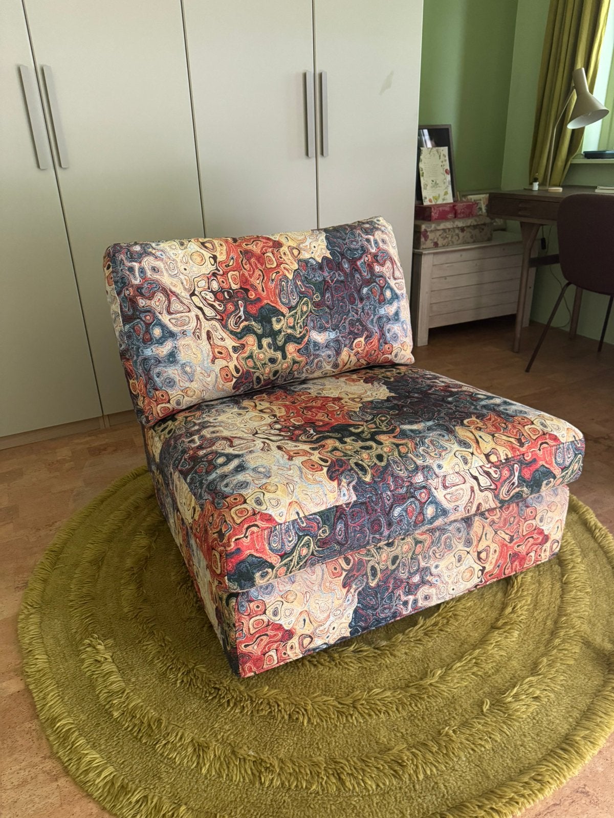 Kivik stoel / fauteuil met mooie nieuwe hoes, Ophalen, 75 tot 100 cm, Zo goed als nieuw, 75 tot 100 cm