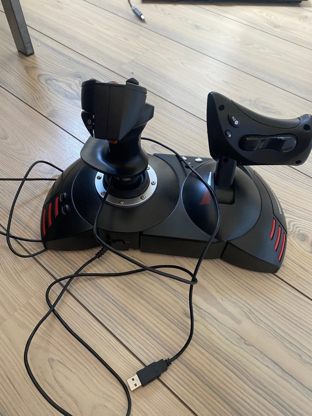 Thrustmaster T-Flight Hotas X werkt op PlayStation 3 en pc, Ophalen, Gebruikt, 1 speler, Racen en Vliegen