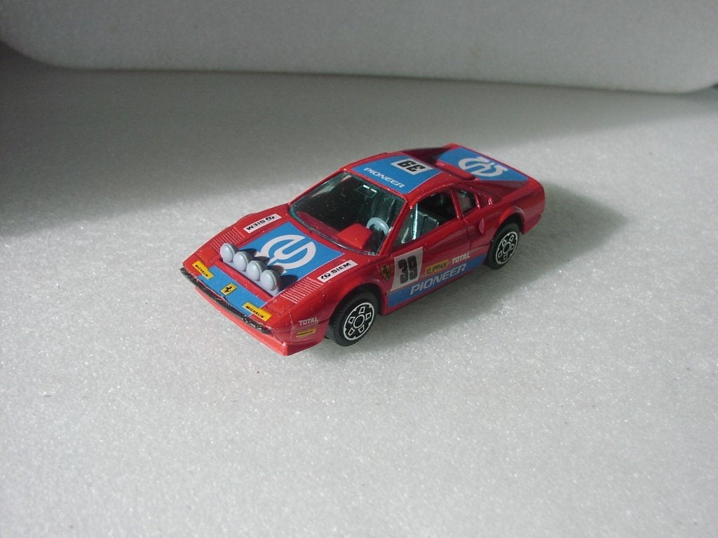 Ferrari 308 GTB Rally Bburago 1:43 nieuw met doosje, Verzenden, Nieuw, Auto, Overige merken