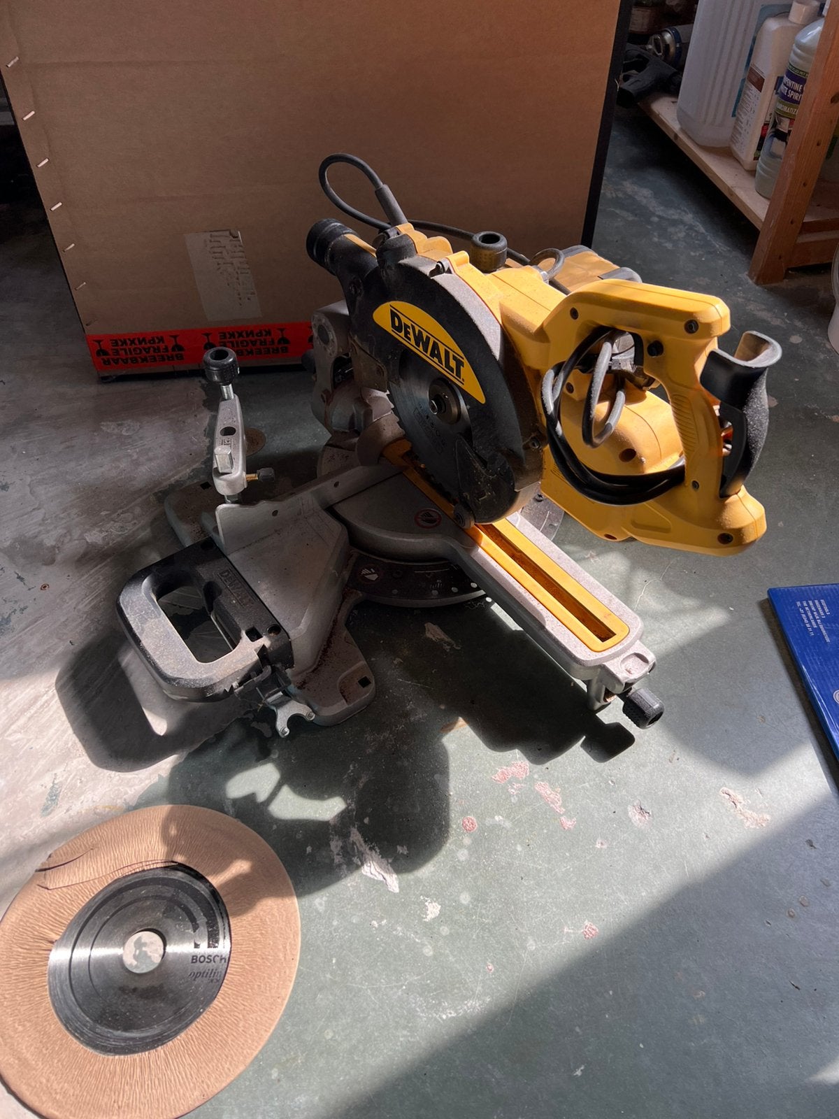Dewalt dws774 qs afkortzaag extra zaagbladen, Ophalen, 70 mm of meer, Zo goed als nieuw, Afkortzaag