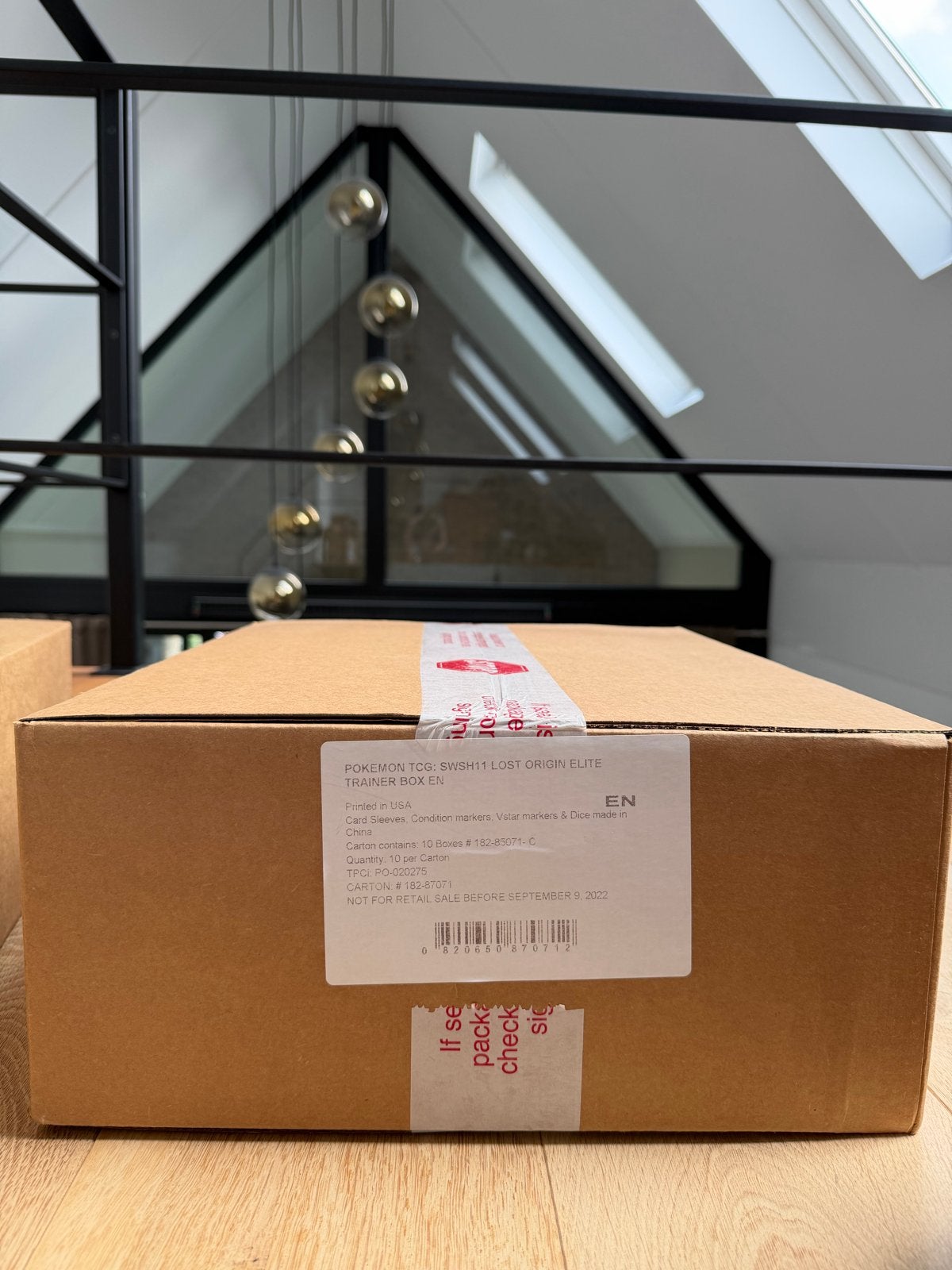 Pokémon Lost Origin Elite Trainer Box ETB Case, Ophalen of Verzenden, Nieuw, Overige typen