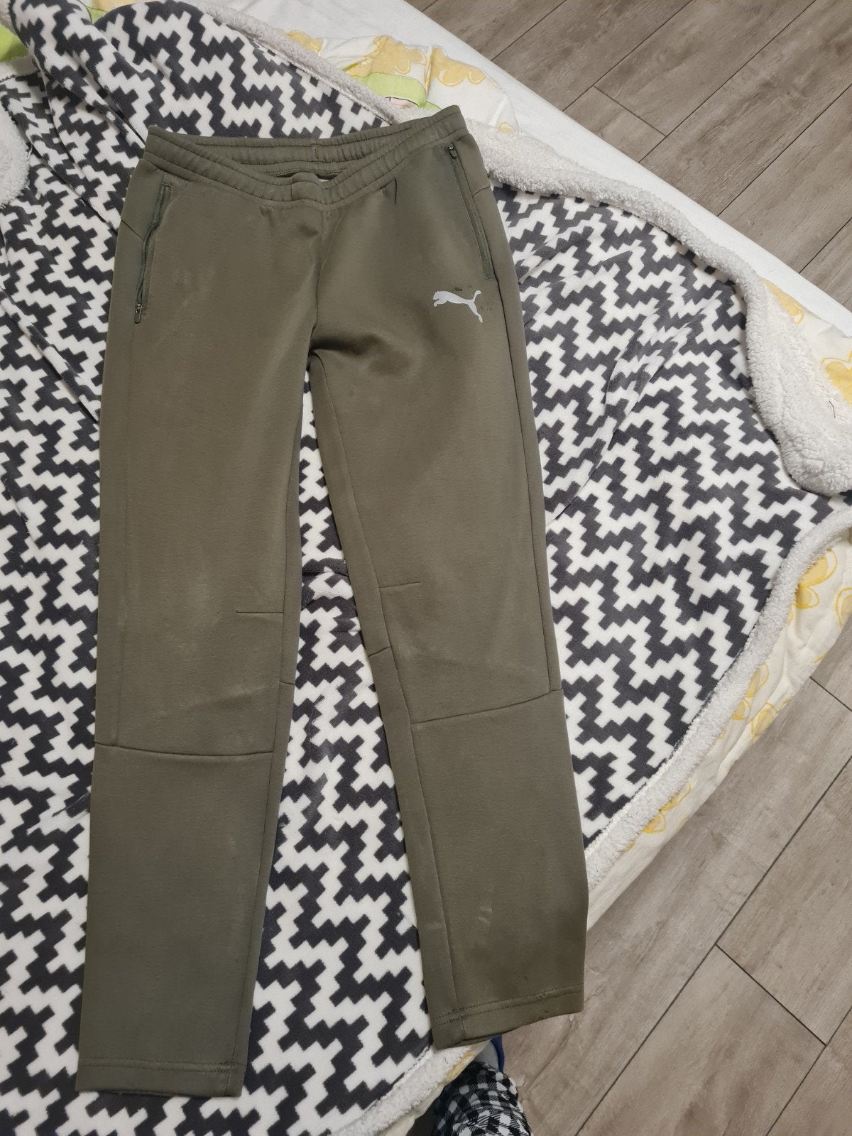 jongens puma joggingbroek maat S, Ophalen of Verzenden, Gedragen, Maat 46 (S) of kleiner, Zwart