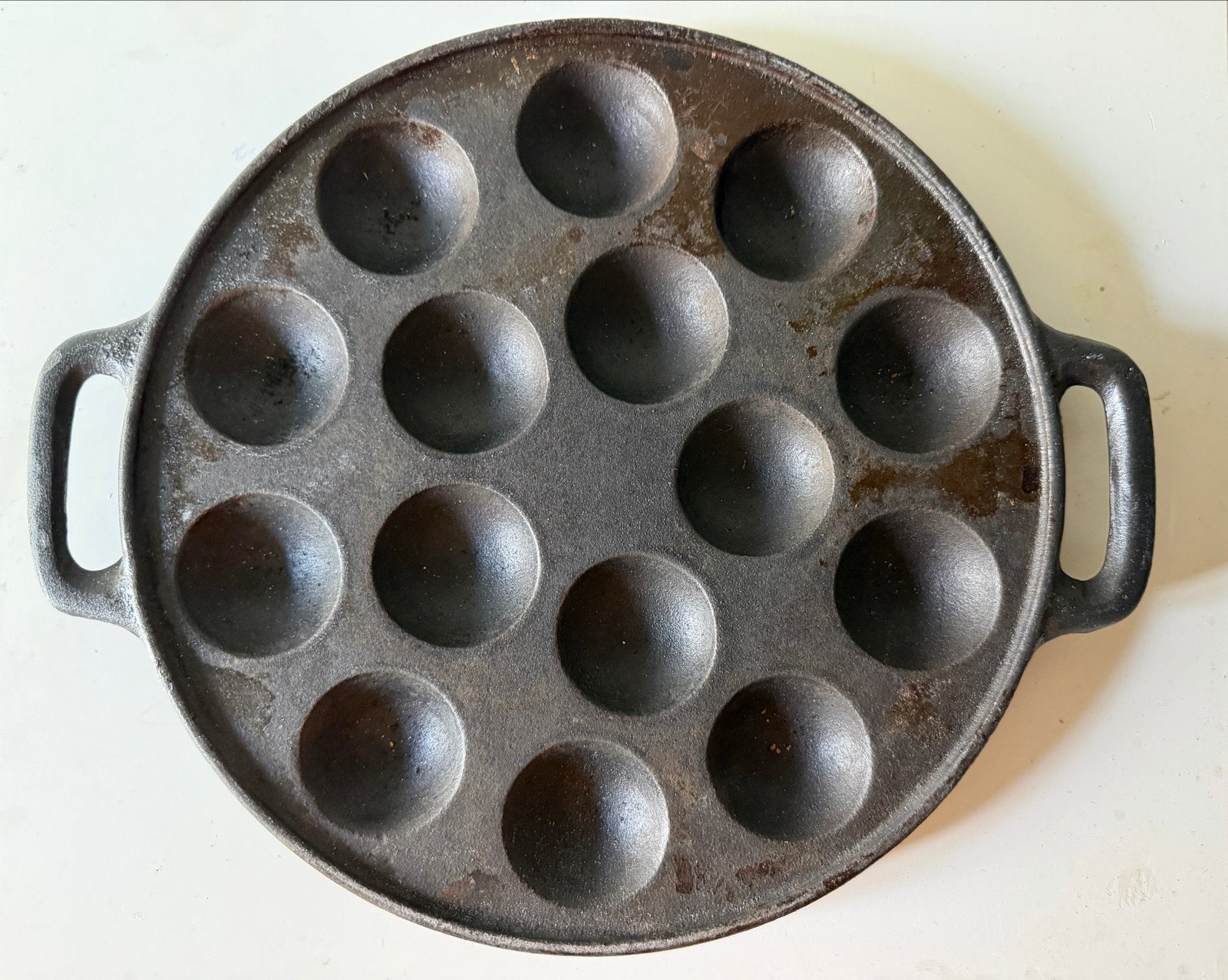 Gietijzeren poffertjespan - 24 cm, Ophalen, Zwart, Metaal, Overige typen