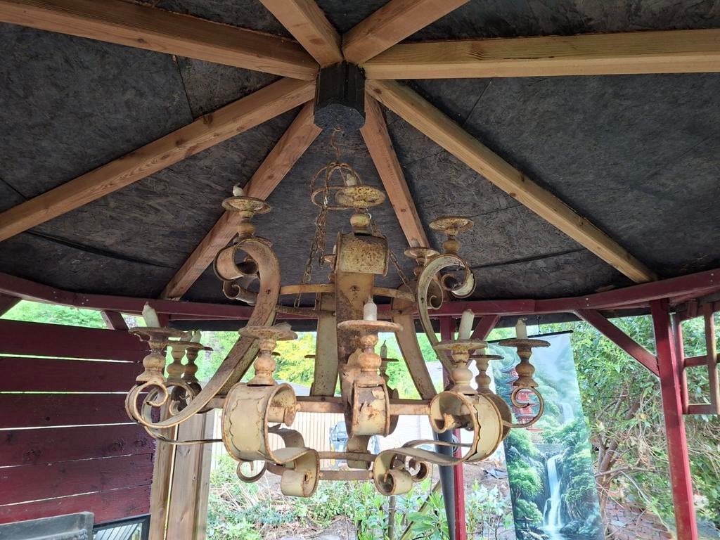 ijzeren kroonluchter - Rustieke charme, Huis en Inrichting, Lampen | Kroonluchters, Ophalen, Gebruikt, Metaal, Rustiek, Antiek, Landelijk, Vintage