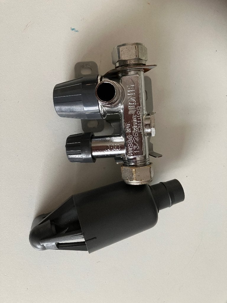 Itho Daalderop Inlaat combinatie / boiler aansluitset 15 mm, Installatie