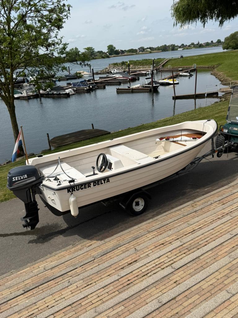 Kruger 420 inc selva 15pk 4 takt en trailer koopje € 2950,-, Watersport en Boten, Ophalen, Zo goed als nieuw
