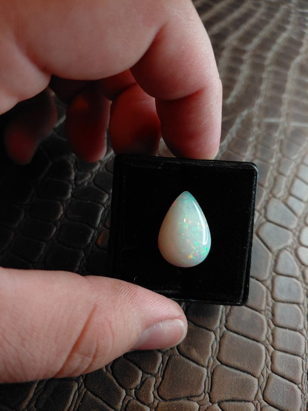 XL peer geslepen regenboog cabochon, Ophalen of Verzenden, Nieuw