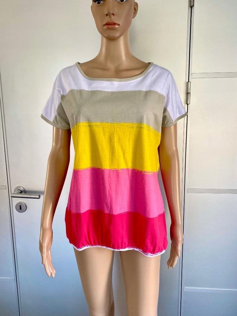 J362 Manguun maat L=42/44 T-shirt top wit/geel/roze, Maat 42/44 (L), Ophalen of Verzenden, Zo goed als nieuw, Korte mouw