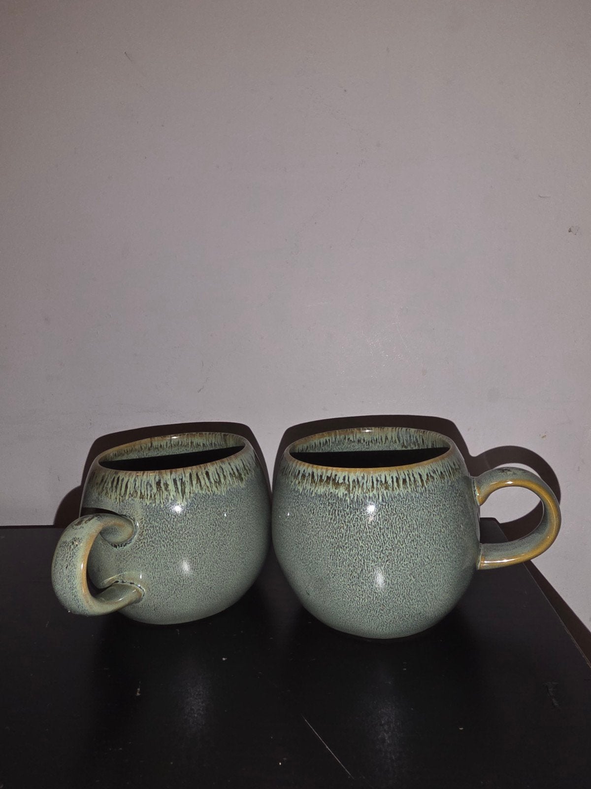 Set van 2 Dille & Kamille mokken, groen/blauw gespikkeld, Overige merken, Keramiek, Landelijk/Boerenbont, Zo goed als nieuw