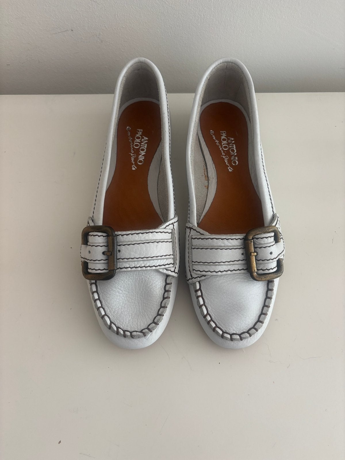 Ongedragen paar wit leren ballerinas met gesp, maat 37, Verzenden, Wit, Nieuw, Ballerina's