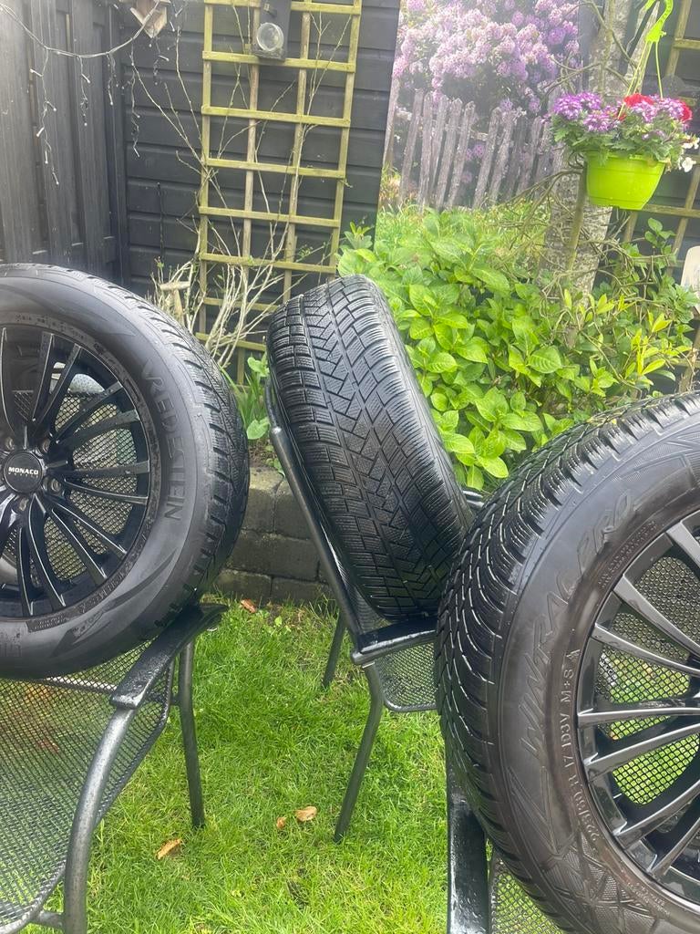 Set Velgen met Winterbanden alles z.g.a.n., Ophalen, Velg(en), Nieuw, 17 inch