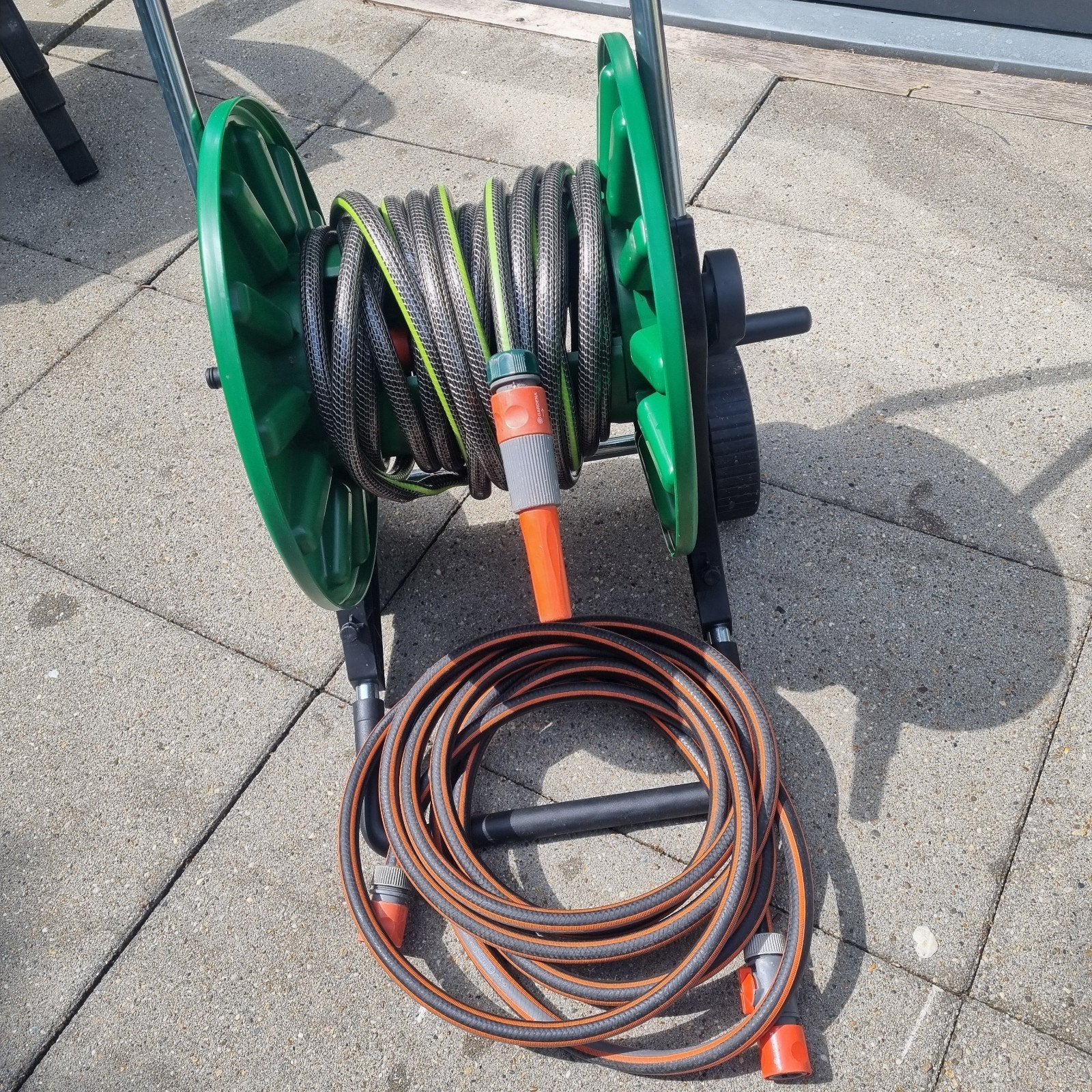 Tuinslang met Haspel van 18 Meter., Tuin en Terras, Tuinslangen, Ophalen of Verzenden, Zo goed als nieuw, Tuinslanghaspel