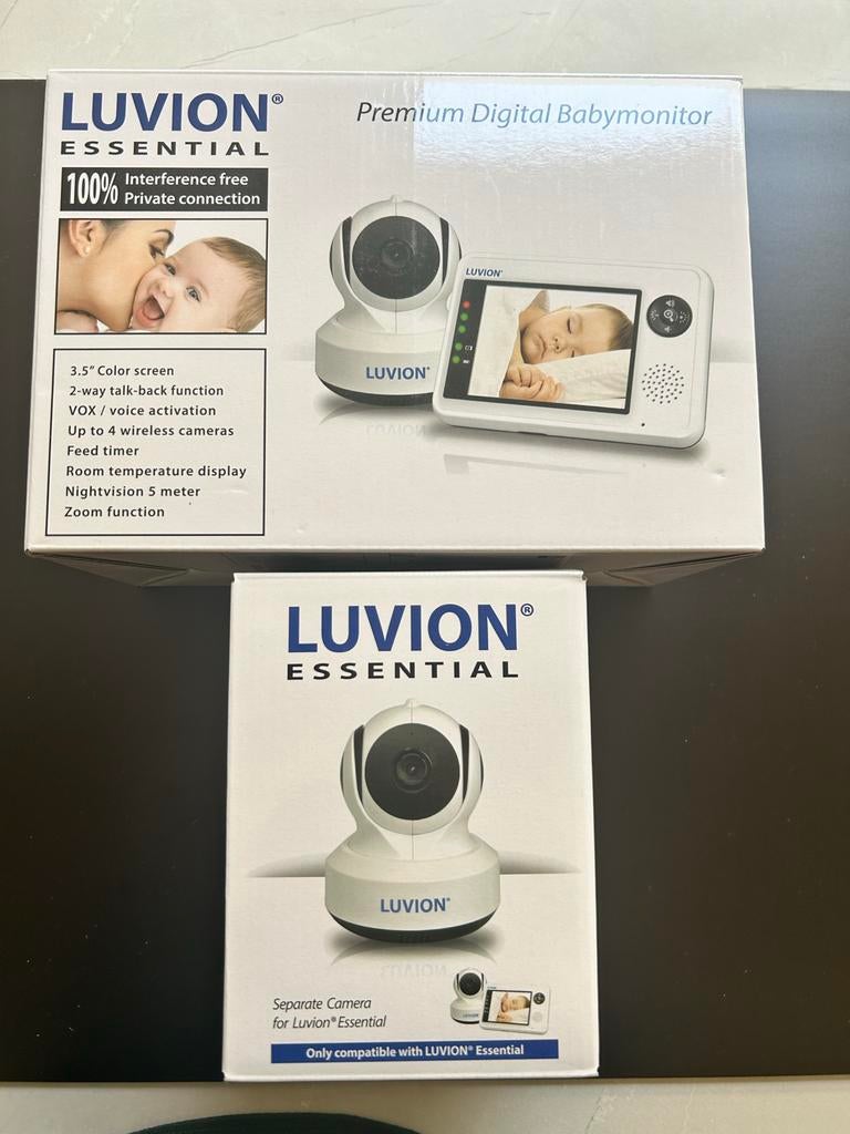 Luvion Essential Premium Digitale Babyfoon met 2 Camera's, Kinderen en Baby's, Babyfoons, Ophalen of Verzenden, Zo goed als nieuw