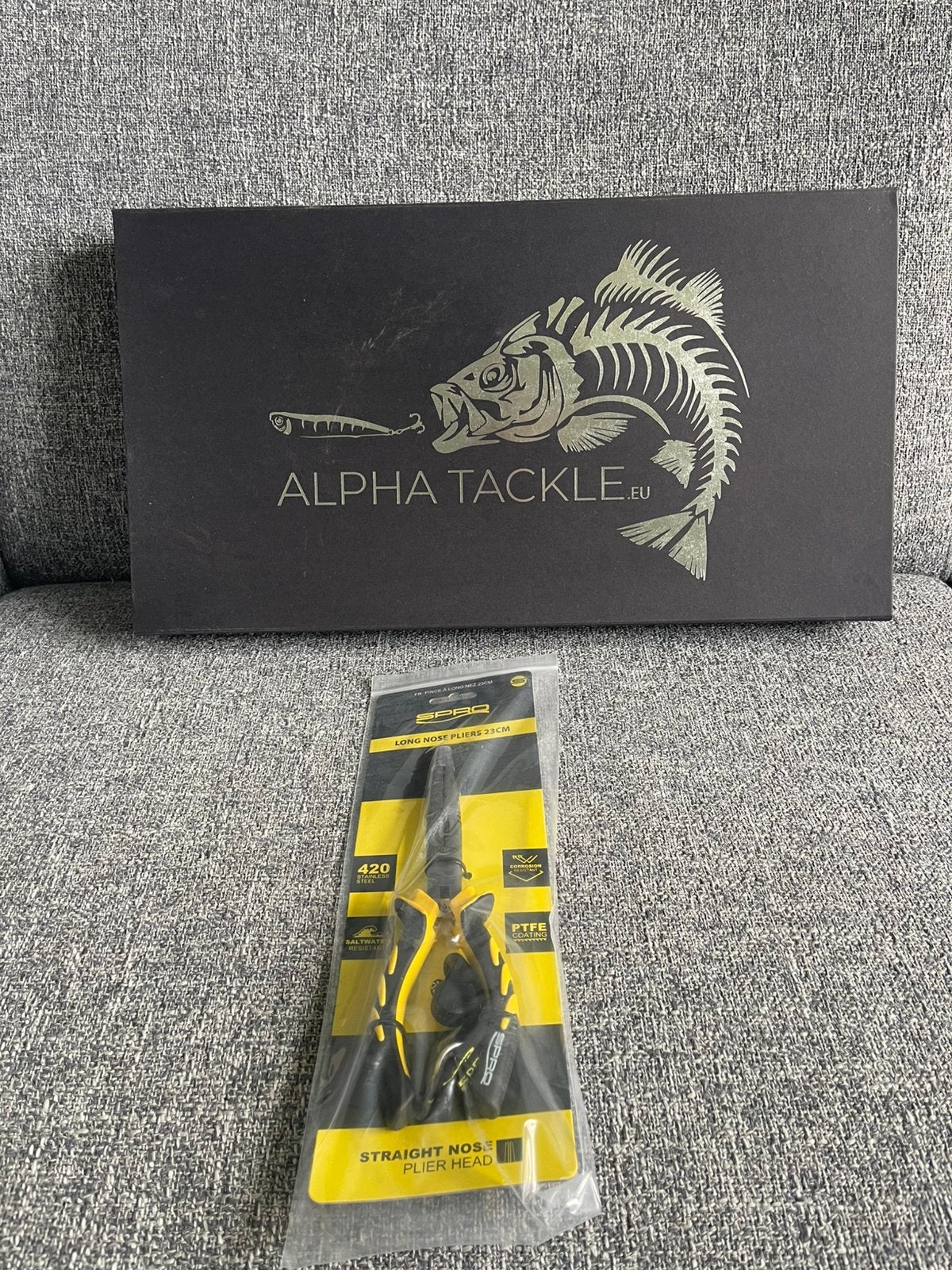 Alpha Tackle Giftbox met speciale onthaaktang, Watersport en Boten, Hengelsport | Roofvissen, Ophalen of Verzenden, Zo goed als nieuw