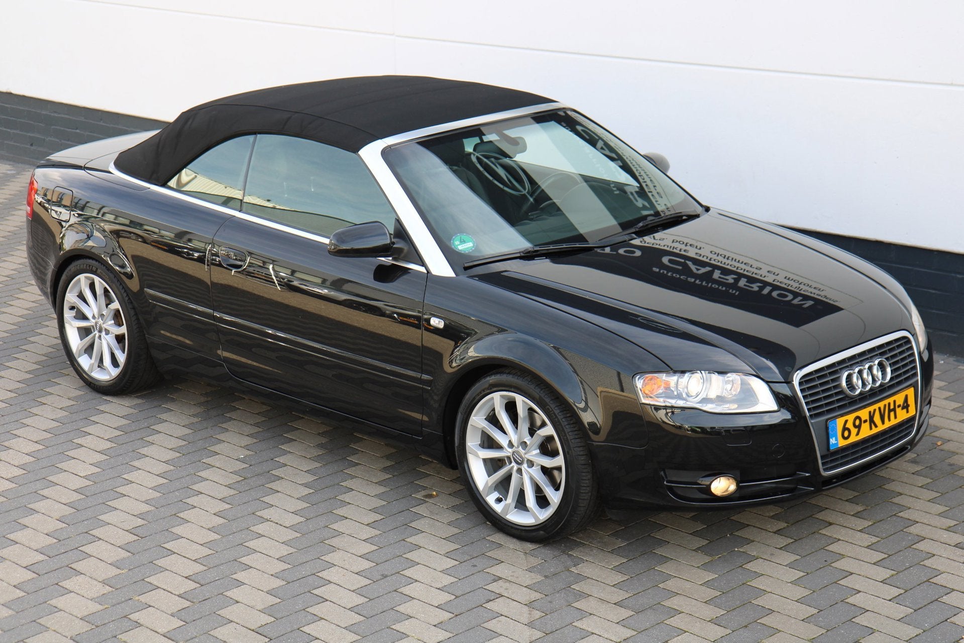 Audi A4 Cabriolet 2.0 TFSI 200PK Automaat Airco CarPlay Luxe, Auto's, Gebruikt, Zwart, 4 cilinders, 4 stoelen