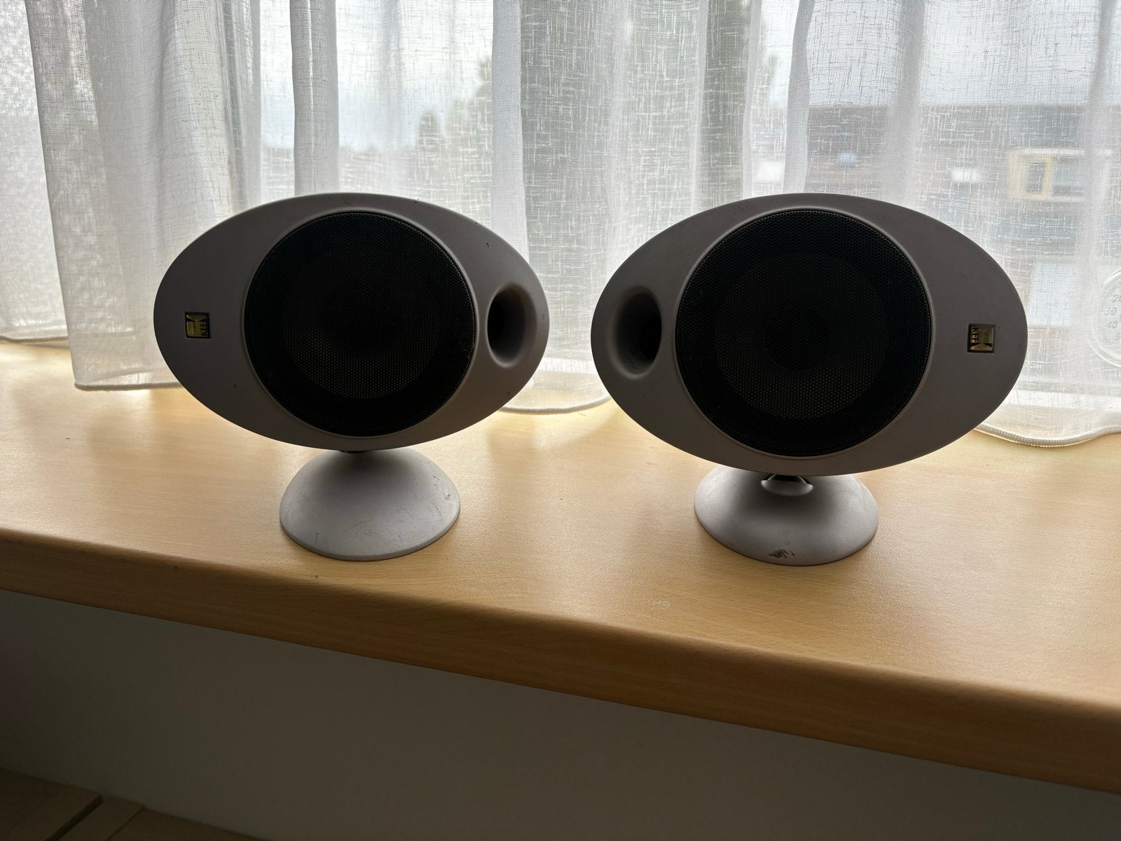 KEF 5.1 speakerset + 4 standaards + subwoofer, Ophalen, Gebruikt, Boekenplank luidspreker, KEF