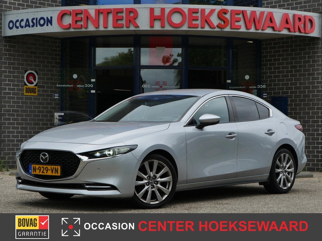 MAZDA 3 Sedan Skyactiv-X 186pk Luxury | Bose Premium | CarPl, Auto's, Mazda, Keurmerk '100% Onderhouden', Gebruikt, Bedrijf, Handgeschakeld