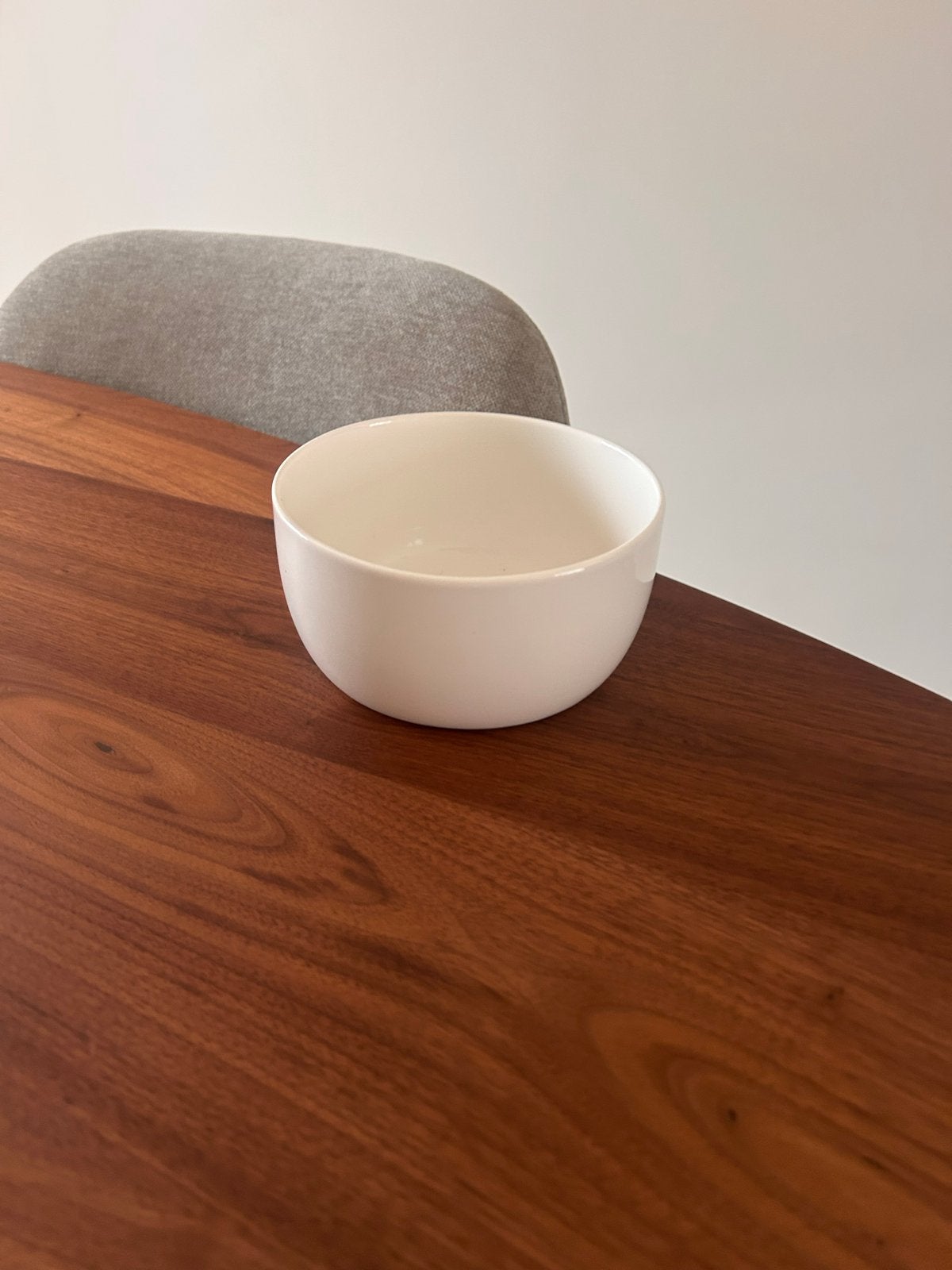 Nieuw servies van Action - 42-delig bordenset, Ophalen, Nieuw, Overige merken, Compleet servies