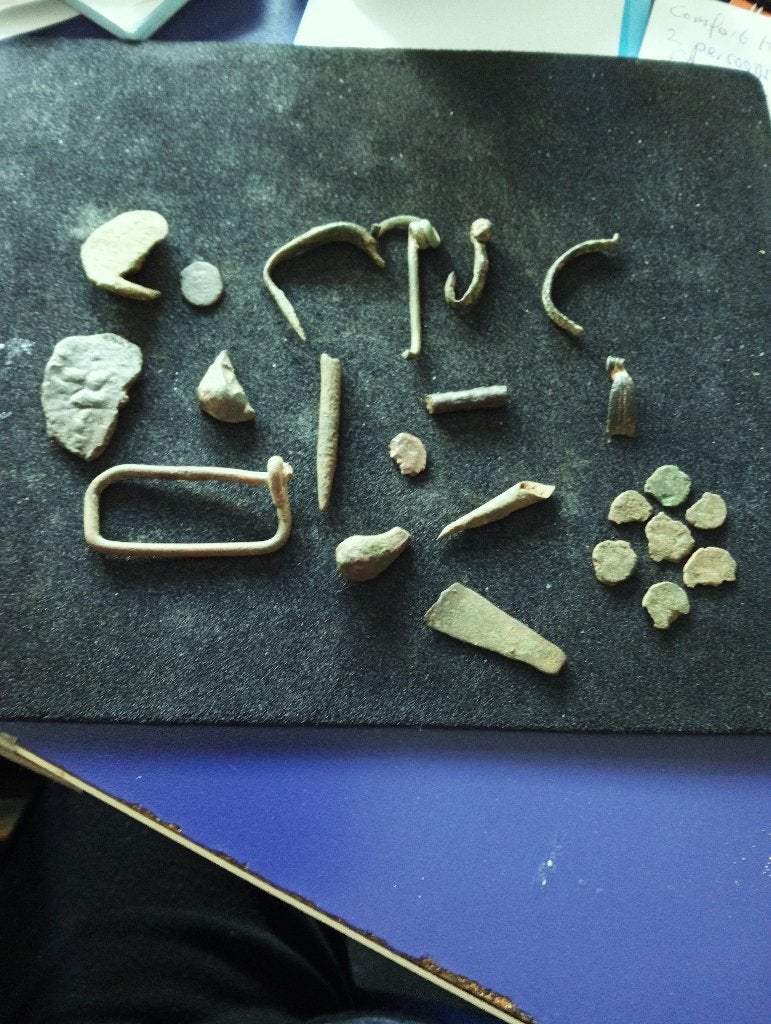 Romeinse Periode Bodemvondsten divers o.a Munten, Antiek en Kunst, Ophalen of Verzenden