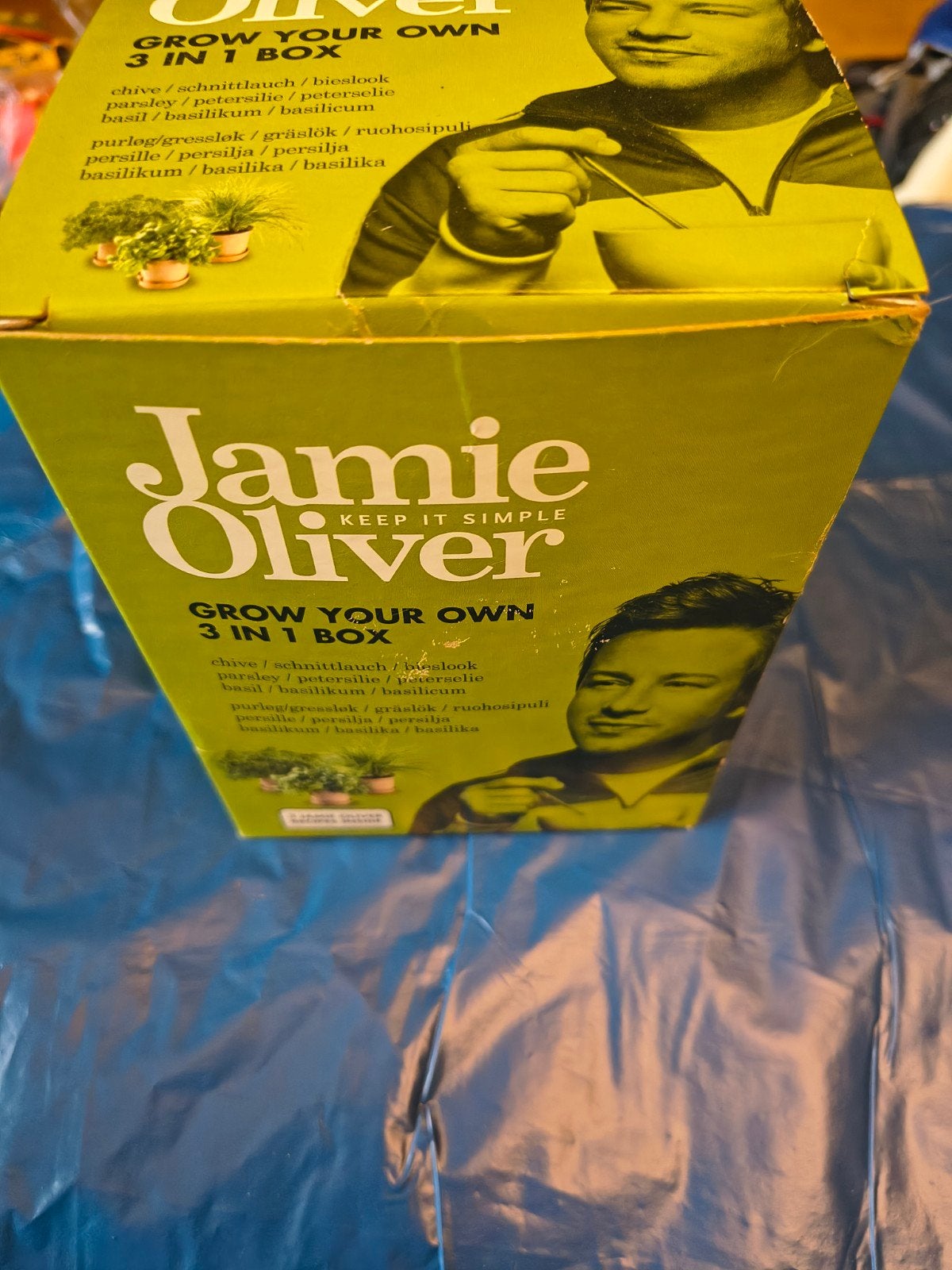 Jamie Oliver moestuin, Verzenden