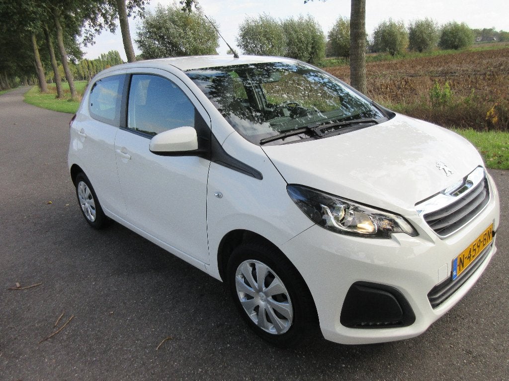 Peugeot 108 1.0 E-vti 72pk 5D Airco 2021 Wit 6850, Dealer onderhouden, Stof, Zwart, Wit