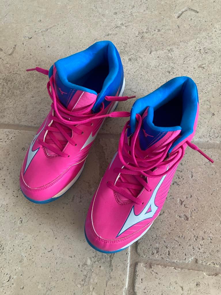 Mizuno Franchise 9 Mid korfbal kunstgrasschoen dames maat 42, Ophalen, Zo goed als nieuw, Schoenen