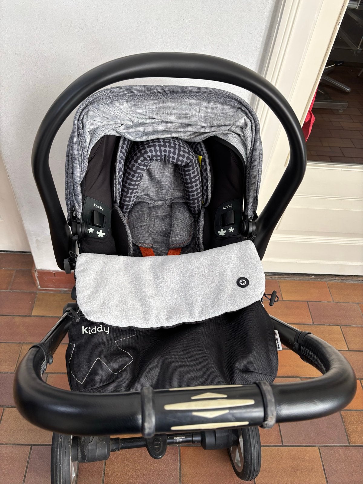 Kiddy Evoluna combi kinderwagen met autostoel (R 129), Zo goed als nieuw, Combiwagen, Met autostoeltje, Ophalen