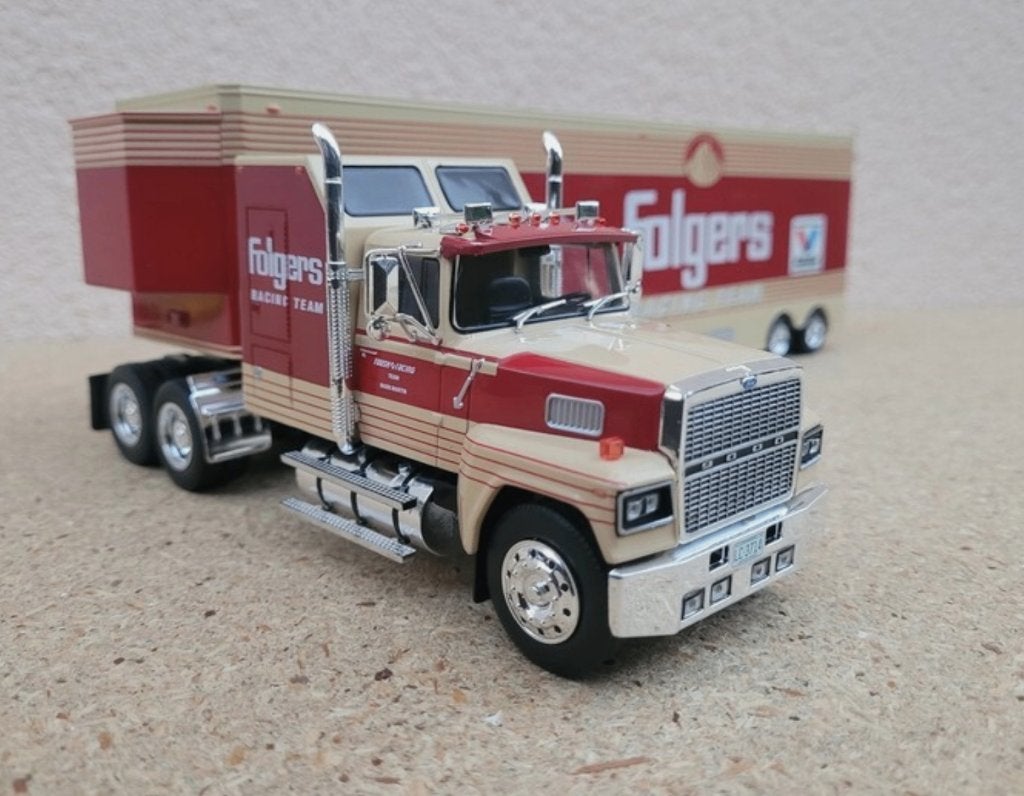 FORD LTL 9000 FOLGERS NASCAR RACING lim. ed. 1/43 USA TRUCKS, Verzenden, Nieuw, Bus of Vrachtwagen, Overige merken