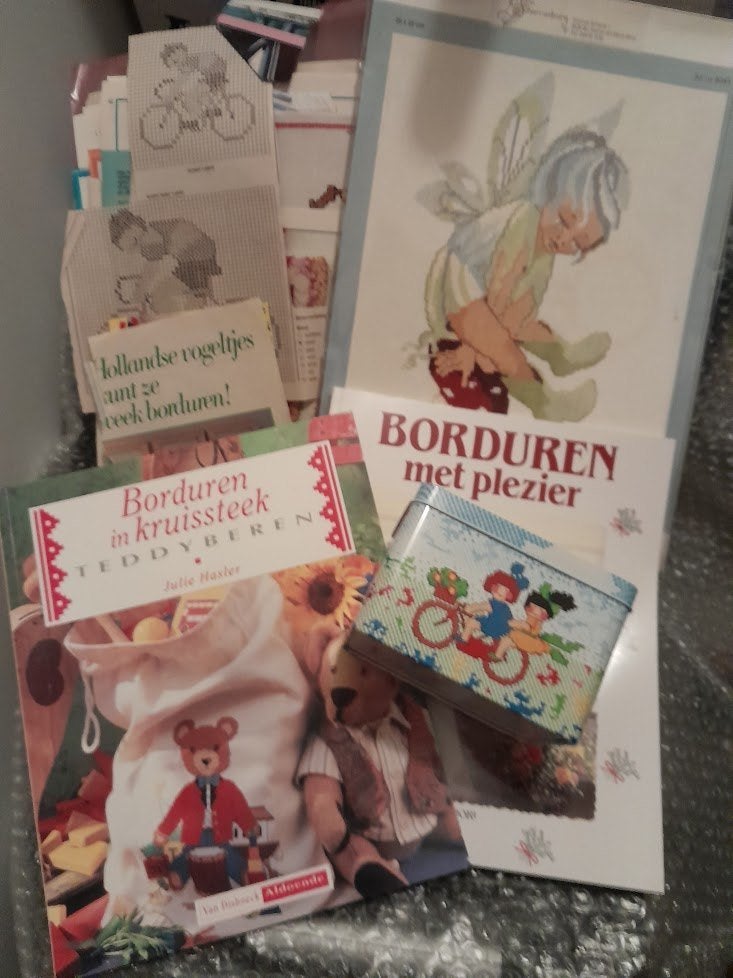borduren, Hobby en Vrije tijd, Borduren en Borduurmachines, Zo goed als nieuw, Patroon, Handborduren, Ophalen